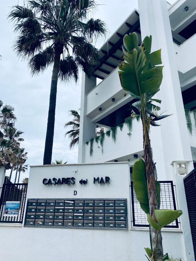 Sunshine Beach Front Complex, Wifi, Modern Casares Buitenkant foto
